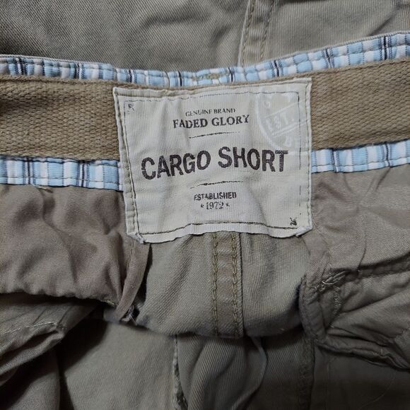 Faded Glory drawstring cargo shorts with 8 pockets size 32 - Picture 5 of 6